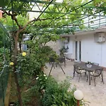 Apartment Argus